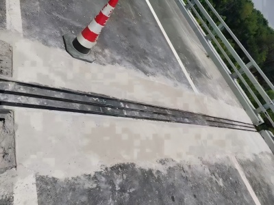 金湖伸缩缝更换后浇筑材料快速结构修补料速砼的产品特点及施工流程​